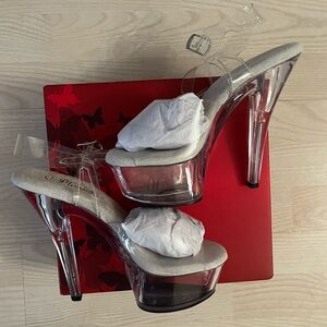 Pleaser Kiss platform sandal heels clear NWT